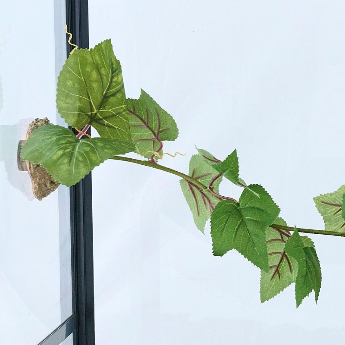 Штучна рослина Repti‑Zoo Magnetic Plant 63 см (TP084) – магнітний штучний плющ для тераріумів