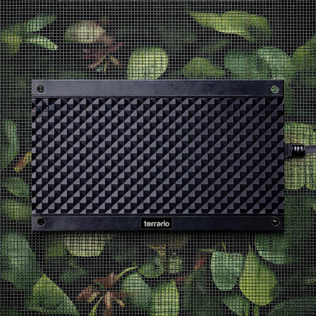Інфрачервона нагрівальна панель для тераріуму Terrario AeroTherm 50W 25,6x16x3 см